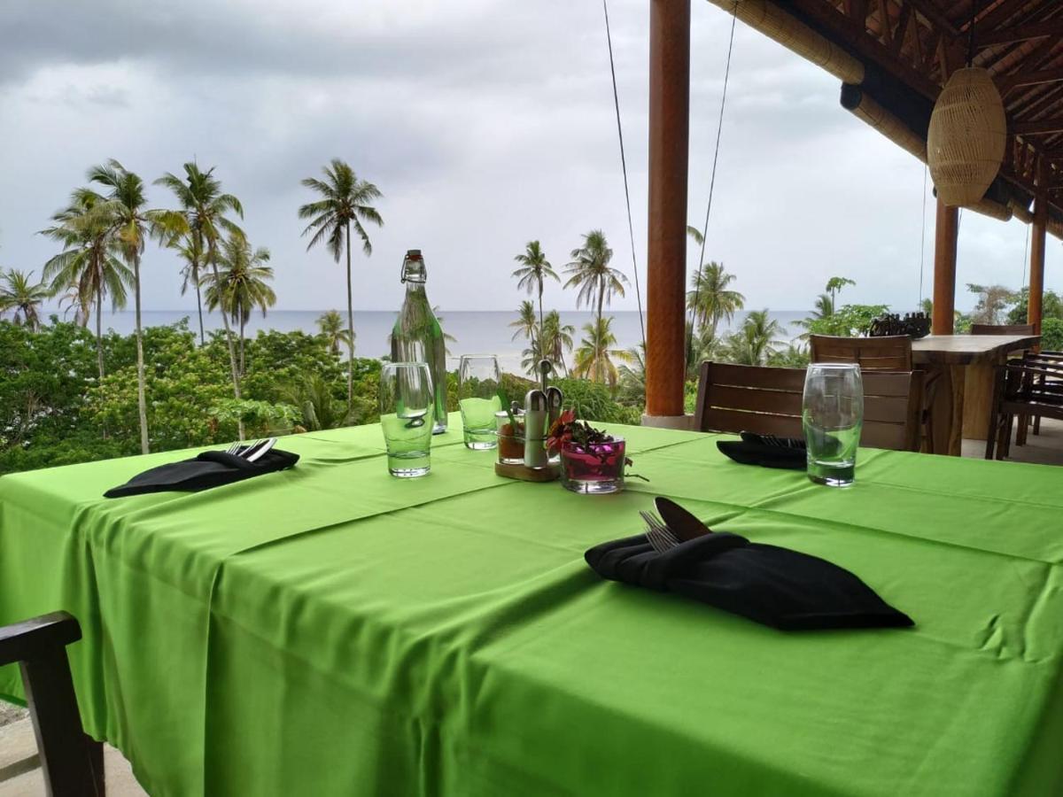 Marind Dive Eco Resort Waha Екстериор снимка